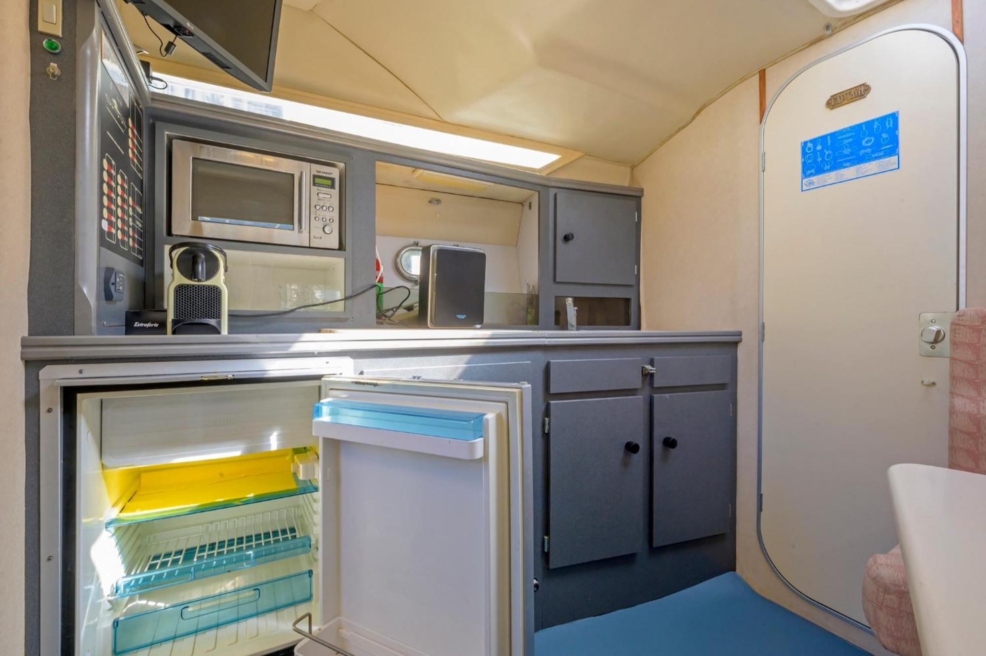 Boat Hotel Barcelona Sant Adrià de Besòs Værelse billede